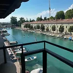 Bed & Breakfast C House Peschiera del Garda