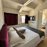 C House Bed & Breakfast 4*