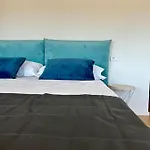 Bed & Breakfast C House 4*