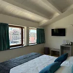 C House 4*