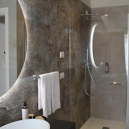 C House 4* Peschiera del Garda