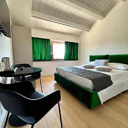 C House Alojamento de Acomodação e Pequeno-almoço