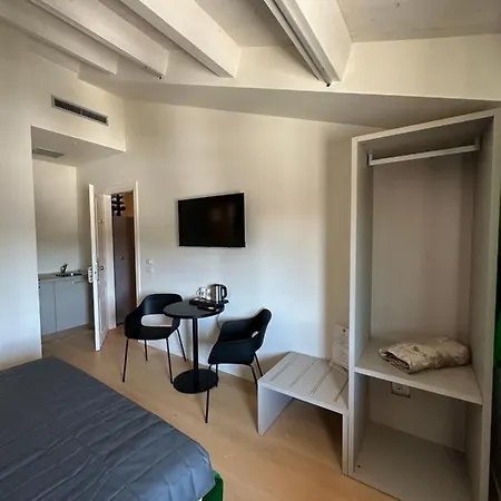 C House Alojamento de Acomodação e Pequeno-almoço