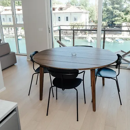 C House * Peschiera del Garda