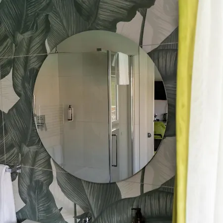 C House Alojamento de Acomodação e Pequeno-almoço 4*